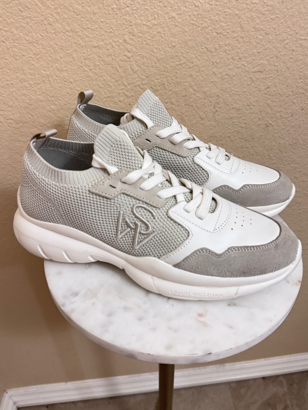 Women Stuart Weitzman 5050 sleek  chic quiet luxury sneakers leather Italian Sz8